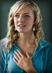 110215Distracteddriving1