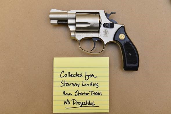 030316,6,barricadeStarterPistol