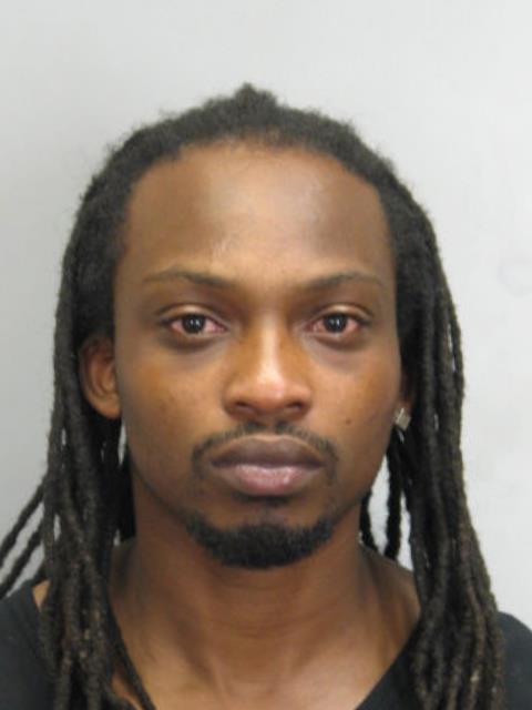 Couple Passes Counterfeit Bills; Flees from Police