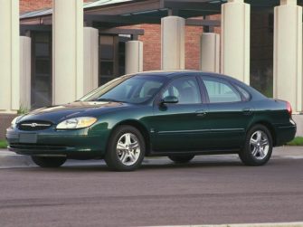 green-ford-taurus-2